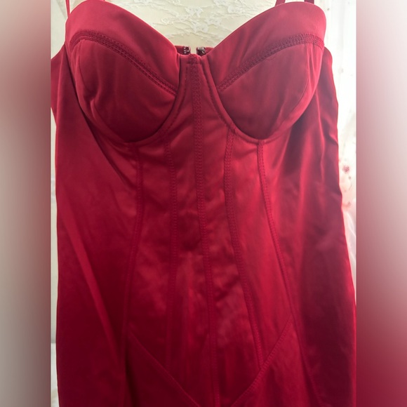 Guess by Marciano Mini red vintage dress - Picture 2 of 4